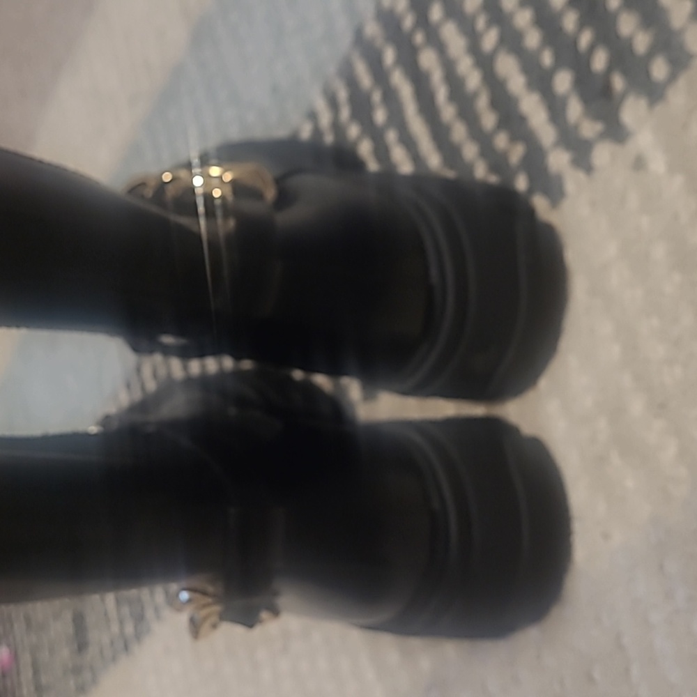 Booties - Picture 3 of 3